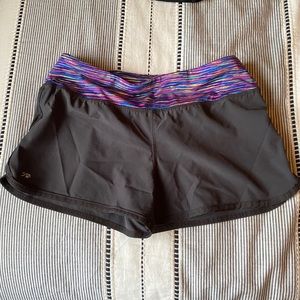 Women’s dark gray athletic shorts (small)
